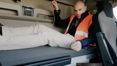 Doi europarlamentari au experimentat viața de șofer de camion (VIDEO)