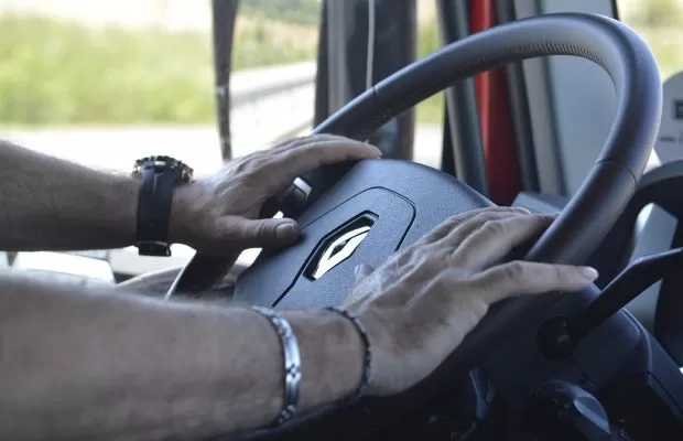 Parlamentul European a votat modernizarea formării profesionale a șoferilor