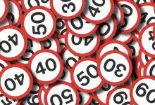 Viteza neadecvată este responsabilă pentru aproape 30% din accidentele rutiere fatale 11 Viteza neadecvată este responsabilă pentru aproape 30% din accidentele rutiere fatale