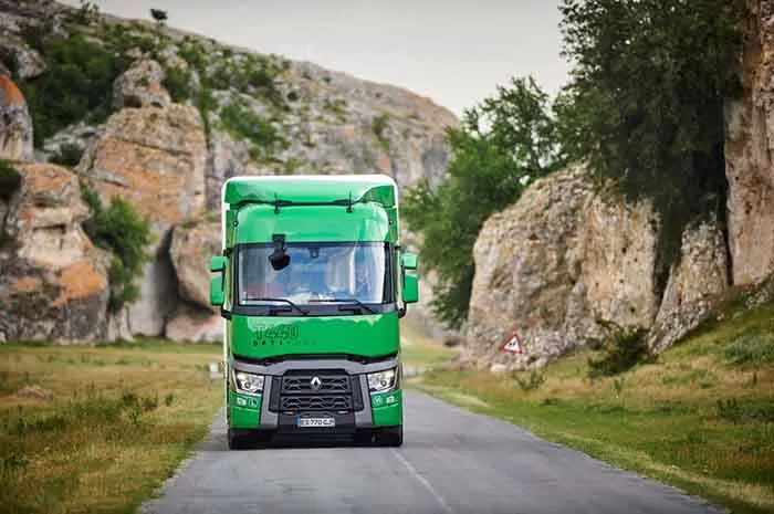 Renault Trucks T 440 Optifuel: Sofisticat, greu de înțeles, dar economic