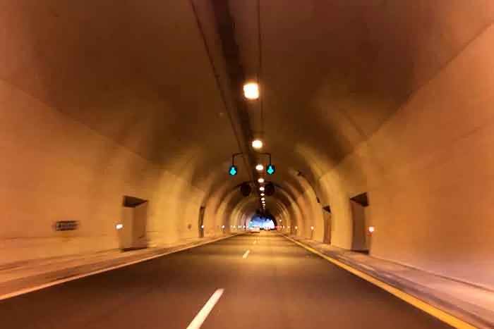 Restricțiile de trafic la tunelurile Almandoz și Belate vor dura până în noiembrie 1 Restricțiile de trafic la tunelurile Almandoz și Belate vor dura până în noiembrie