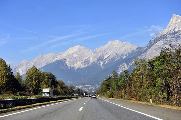 Calendarul limitelor de tranzit pentru camioane în Tirolul austriac în 2019