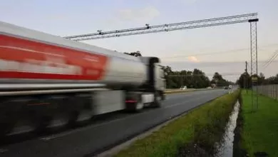 Sistemul european de taxare electronică va ajuta transportatorii rutieri