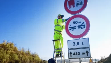 Restricții de trafic pentru camioane introduse pe autostrăzile A24 și A25 din Italia