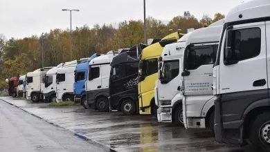 Șoferi filipinezi ținuți în containere și plătiți cu 1.000 de euro