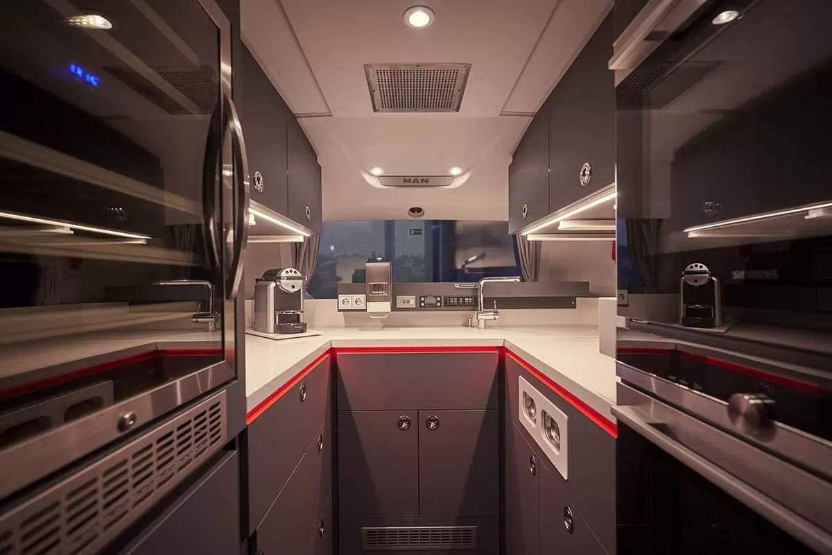 Echipa FC Bayern Munchen se deplasează cu un nou autocar MAN Lion’s Coach L