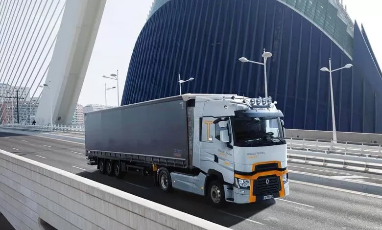 Renault Trucks a lansat pe piață versiunea Renault Trucks T 2019 1 Renault Trucks a lansat pe piață versiunea Renault Trucks T 2019