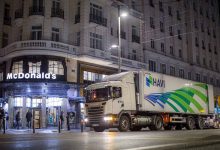 HAVI Spania reduce emisiile de CO2 din lanțul de aprovizionare McDonald’s folosind camioane cu gaz