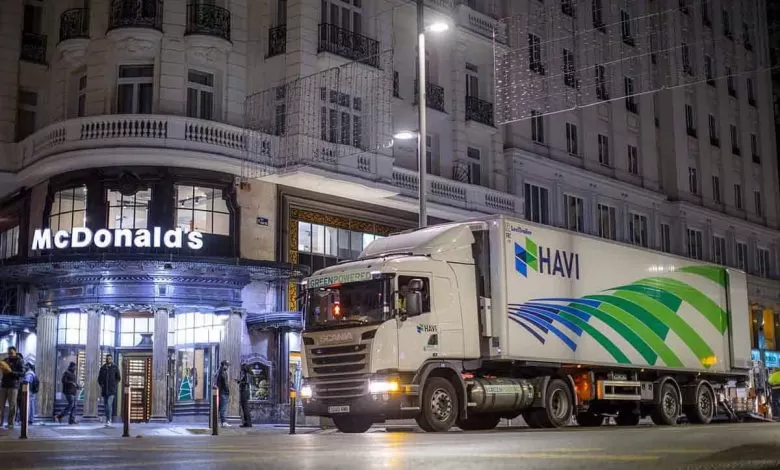 HAVI Spania reduce emisiile de CO2 din lanțul de aprovizionare McDonald’s folosind camioane cu gaz