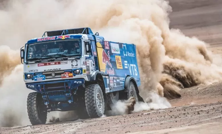 Țarul Nikolaev continuă să domine clasamentul general și după etapa a șasea de Dakar