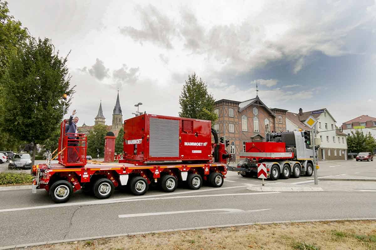 Trailer Power Assist (TPA), trailer autopropulsat pentru proiectele de transport agabaritic 4 Mammoet Trailer Power Assist este un sistem revoluționar de propulsie a trailer-ului, care face proiectele de transport agabaritic să fie mai rapide și sigure.