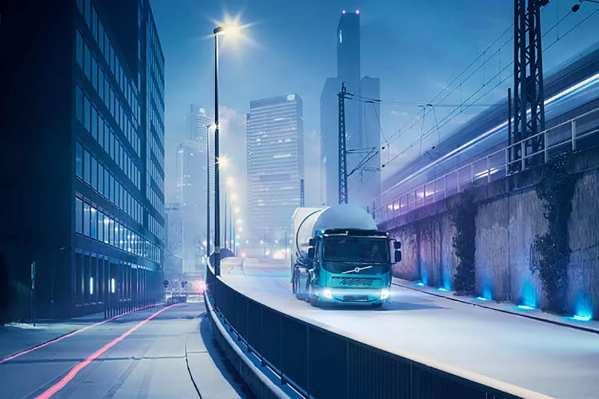 Volvo Trucks face o scurtă introducerea în lumea camioanelor electrice 4 VTM3 18 InsideVolvo 0 1860x1050 newsintro