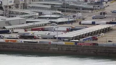 10 pași care reduc riscul de amendă în cazul călătorilor clandestini la trecerea în Marea Britanie