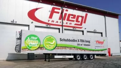 Fliegl SDS 390 X-tra LONG oferă un volum de încărcare de 101 mc