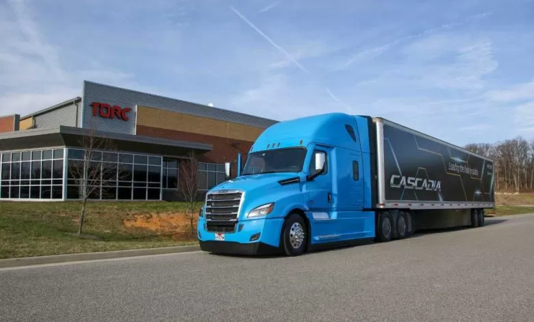 Daimler accelerează dezvoltarea camioanelor autonome (Nivel 4)