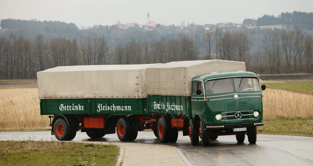 100 de ani de la primul camion Daimler de cursă lungă aniversați la Retro Classics 2019 3 100 de ani de la primul camion Daimler de cursă lungă aniversați la Retro Classics 2019
