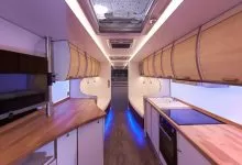 casa pe roti Neoplan Tourliner