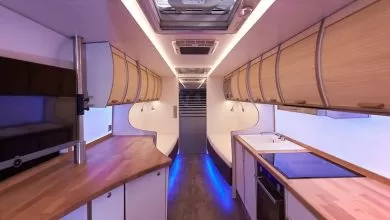 casa pe roti Neoplan Tourliner