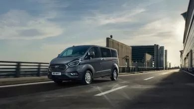 Ford a prezentat noul Tourneo Custom Plug-In Hybrid cu autonomie electrică de 50 de kilometri