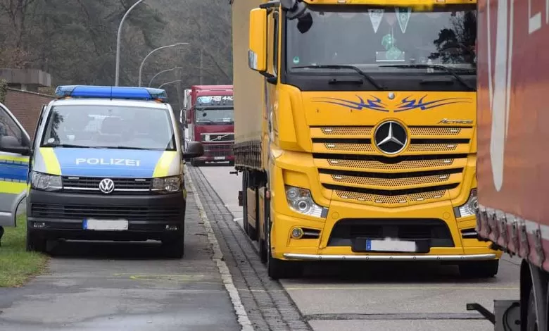 Control de anvergură în parcările de camioane din zona Hamburg