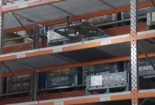 Renault Trucks folosește drone în cadrul fabricii Axle din Lyon 8 Divizia Renault Trucks folosește drone pentru efectuarea inventarului și pentru fotografierea vehiculelor