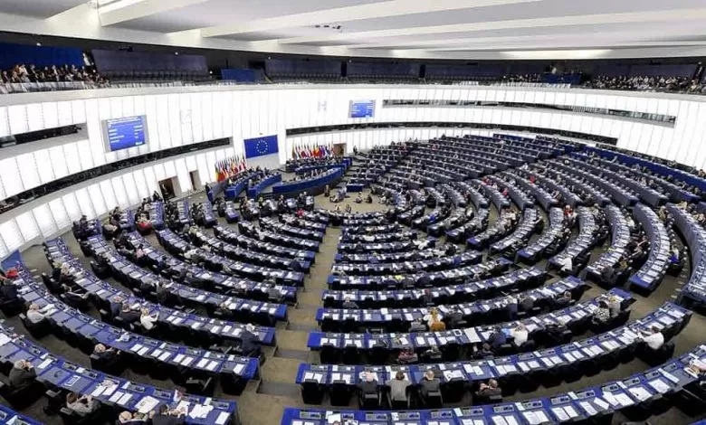 Pachetul de Mobilitate a fost aprobat cu majoritate de voturi în plenul Parlamentului European 1 Pachetul de Mobilitate a fost aprobat cu majoritate de voturi în plenul Parlamentului European
