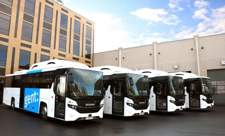 4 autobuze Scania Interlink LD cu gaz fac acum parte din flota unei școli din Genk