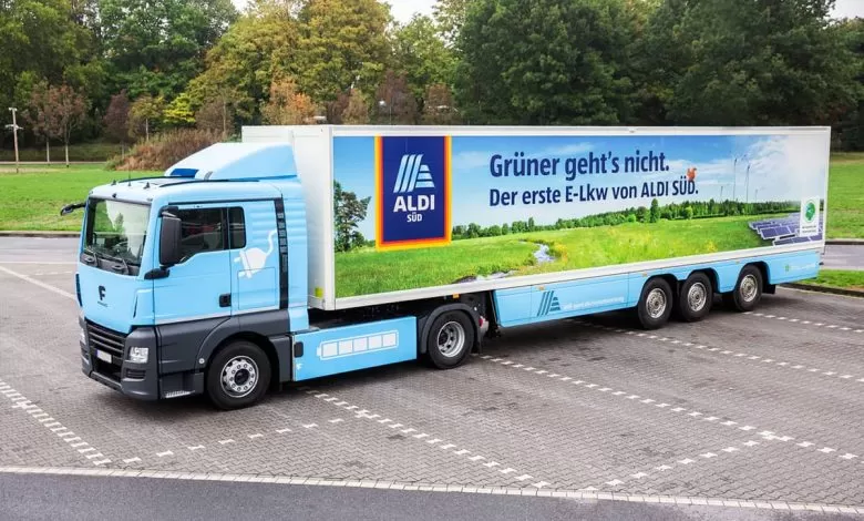 Aldi Süd a tras primele concluzii după testarea camioanelor alimentate cu gaz și a celor electrice