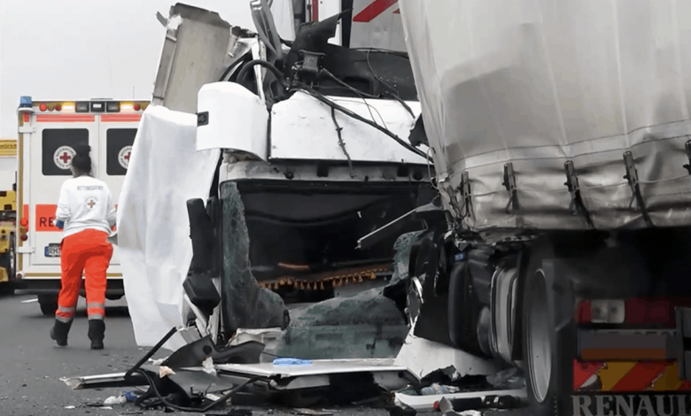 “Spectatorii” unui accident mortal de pe o autostradă din Germania amendați cu câte 128 de euro