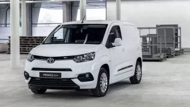Toyota a prezentat versiunea europeană a utilitarei Proace City