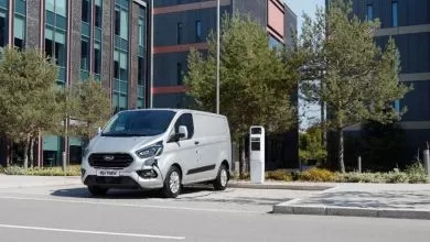 Utilitarele plug-in hybrid reprezintă soluția accesibilă pentru un aer mai curat în orașe
