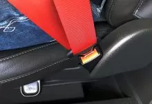 Centura de siguranță în trei puncte a împlinit 60 de ani