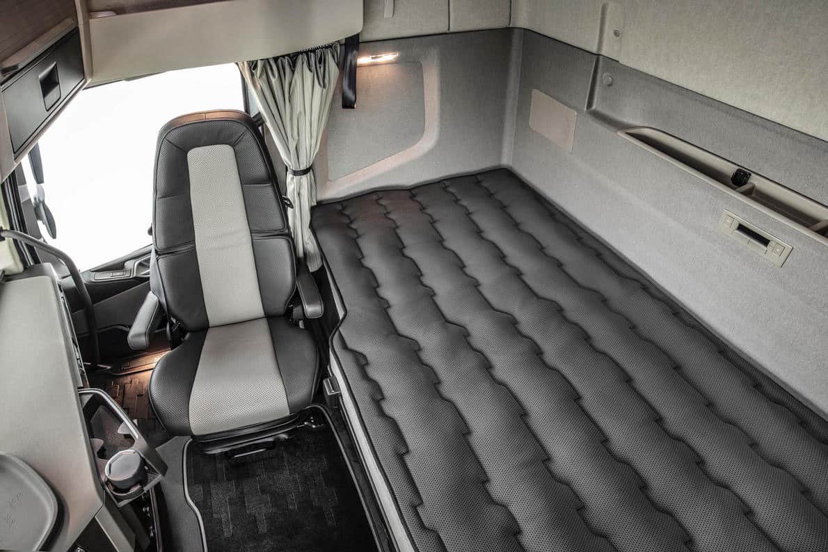Noua cabină Globetrotter XXL oferă confort sporit șoferilor de cursă lungă 3 IMG 7879