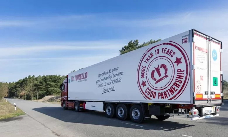 Un deceniu de colaborare marcat prin livrarea a 50 de semiremorci Cool Liner
