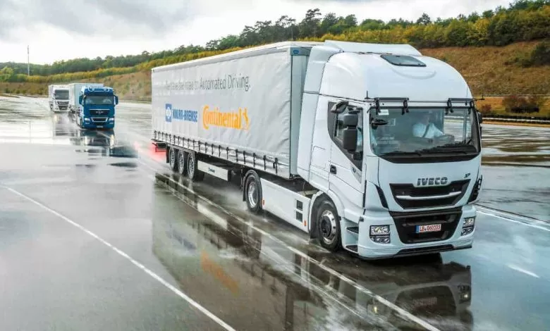Continental și Knorr-Bremse au finalizat cu succes proiectul Platooning Demonstrator 1 Continental și Knorr-Bremse au finalizat proiectul Platooning Demonstrator