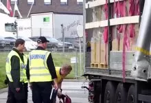 Camion surprins în trafic de poliția din Hamburg circulând cu 140 km/h