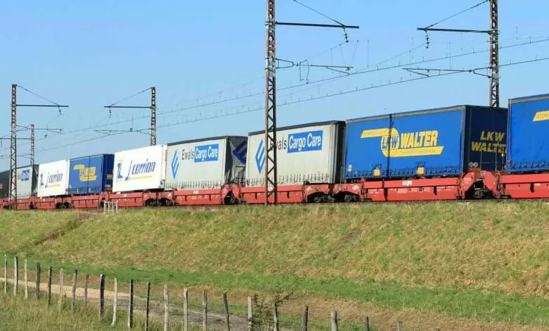 BMVI vrea să extindă excepțiile în ceea ce privește transportul cu 44 de tone