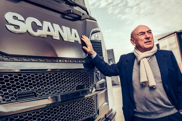 Mantoan Trasporti se bazează pe camioanele Scania V8 și șoferii săi