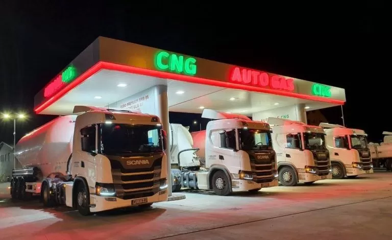 30 de camioane Scania CNG au intrat în flota companiei Darzal Komerc