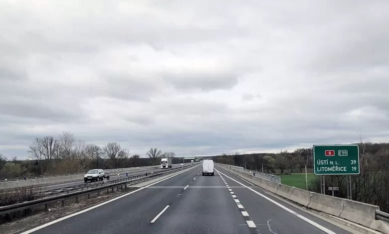 Peste 50% din vehiculele estimate au fost înregistrate în noul sistem de taxare din Cehia