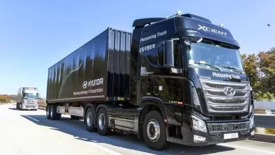 Hyundai a finalizat cu succes primul test cu camioane conectate în pluton 1 Hyundai a finalizat cu succes primul test cu camioane conectate în pluton