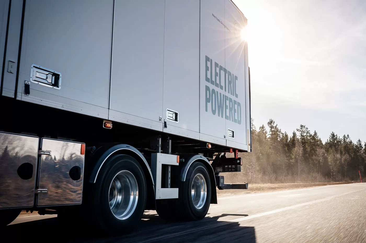 Volvo va dezvolta camioane electrice pentru construcții și transport regional