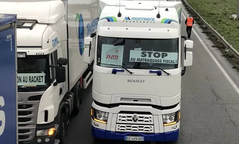 Asociațiile franceze de transport pregătesc noi proteste în decembrie 1 Asociațiile franceze de transport pregătesc noi proteste în decembrie