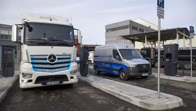 Daimler deschide o nouă stație de încărcare pentru vehiculele comerciale electrice