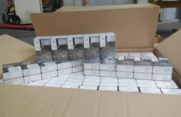 Șofer român, amendat cu 555.669 de euro pentru contrabandă cu țigări