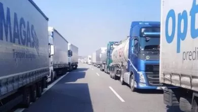 Controalele medicale duc la cozi kilometrice pe autostrăzile spre Polonia