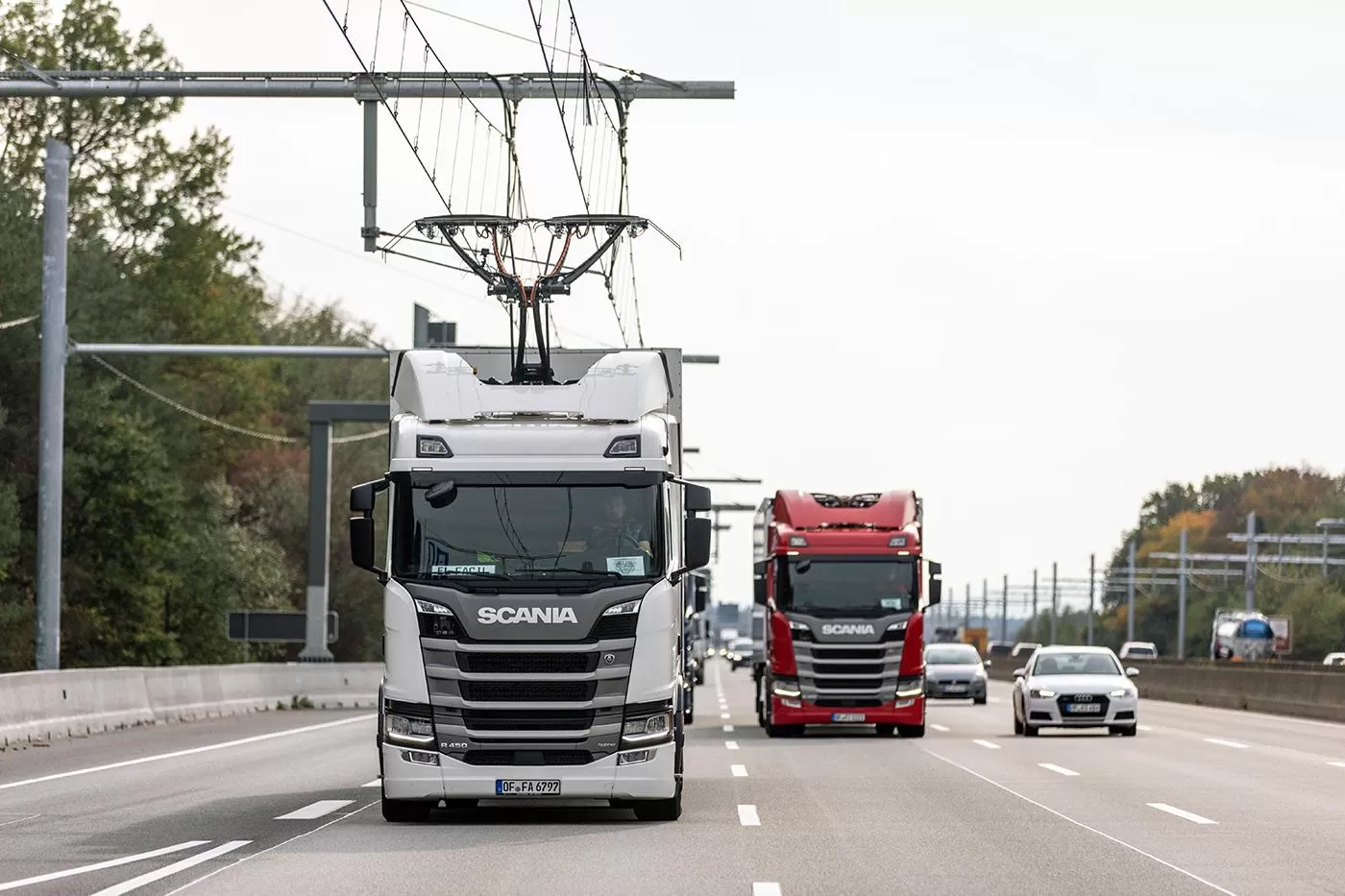 Autostrada electrificată reduce poluarea, dar și costurile pentru transportatori