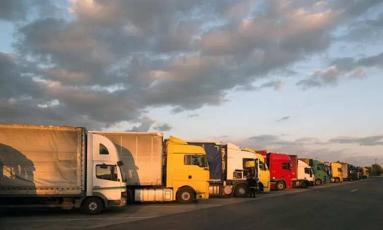 Nemulțumiți de condițiile de igienă, șoferii de camioane ar putea refuza să mai urce la volan