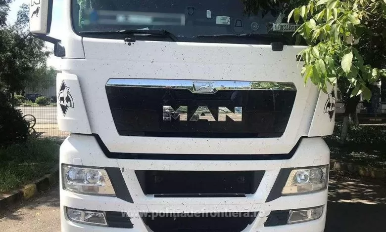 Un camion căutat spre confiscare în Austria, descoperit la vama Albița