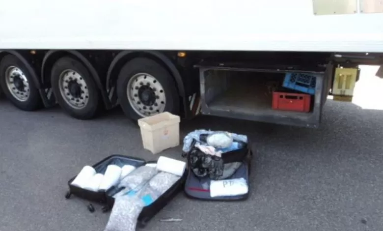 Șofer italian de camion prins cu 48 de kilograme de droguri în Germania